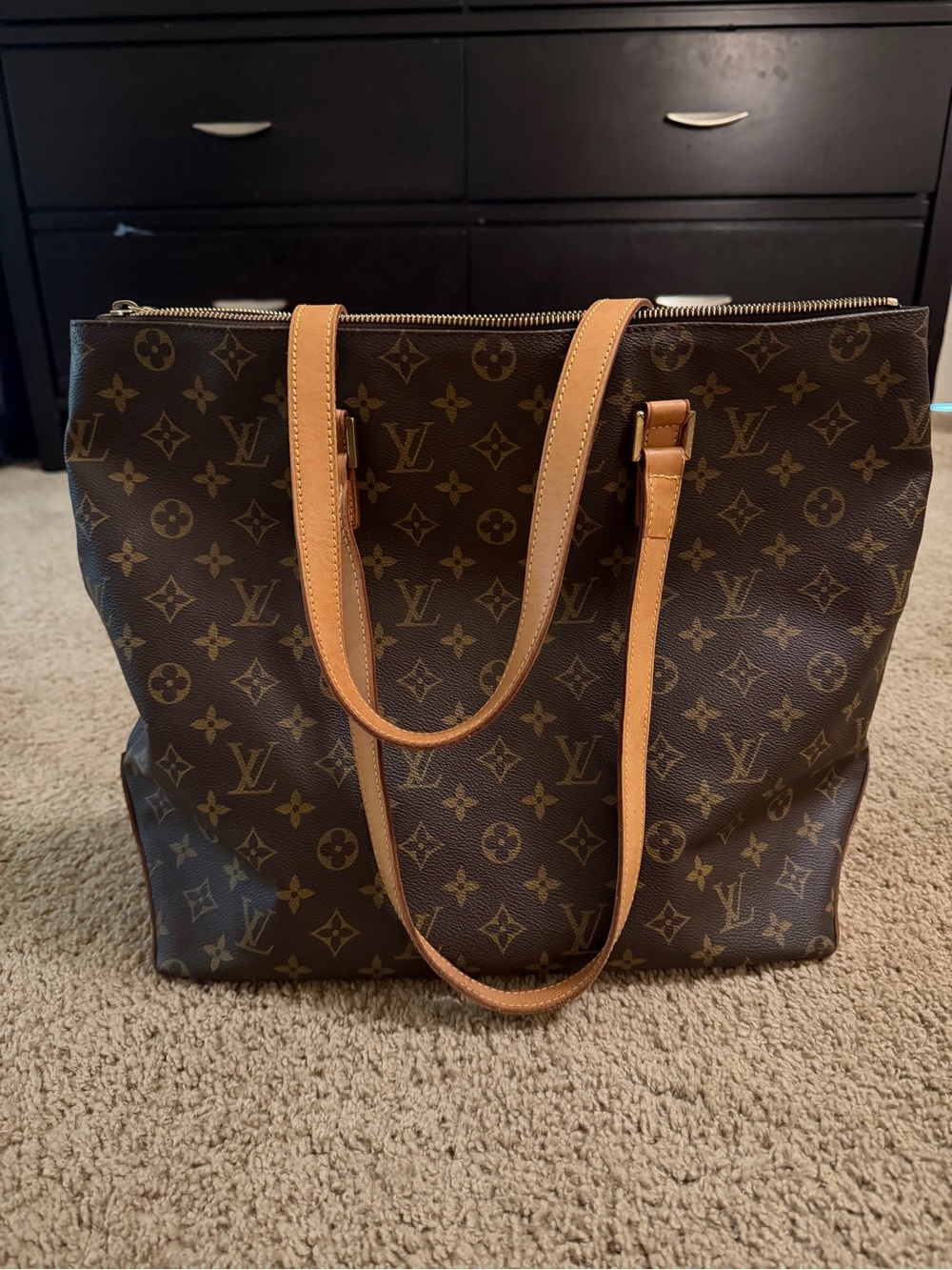 Louis Vuitton Monogram Cabas Mezzo Shoulder Tote - Picture 4 of 17